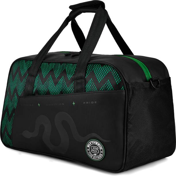 25 L Hand Duffel Bag - Harry Potter Seeker Duffle Bag Carry-On Weekender Shoe Compartment Travel - Black, Green - Regular Capacity