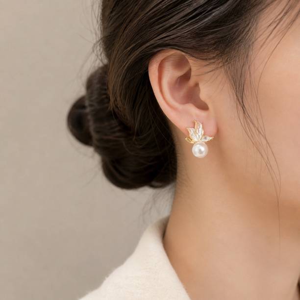 Gold Plated Floral Pearl Earrings Alloy Drops & Danglers