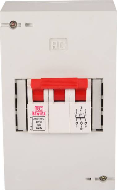 RC BENTEX Plastic Enclosure Distribution Board Triple Pole with Isolator Switch 40 Amp X04DE00073 MCB