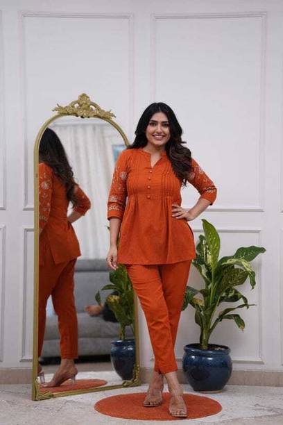 Women Pure Cotton Kurti Pant Set