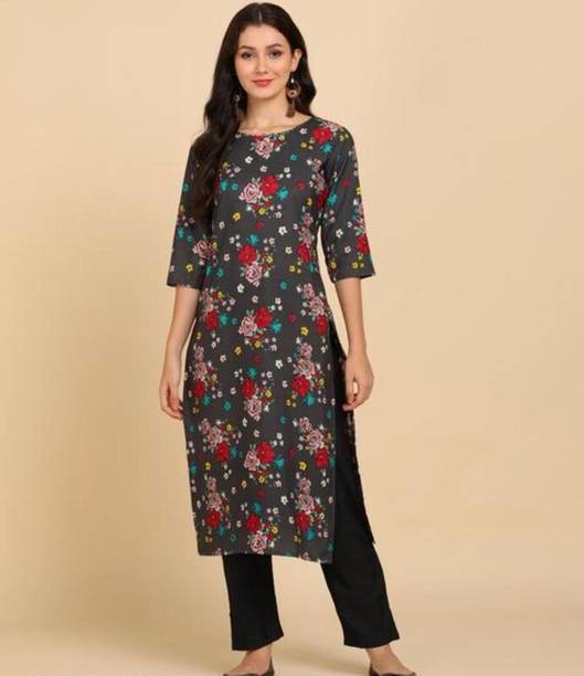 Women Crepe Kurta Pyjama Set