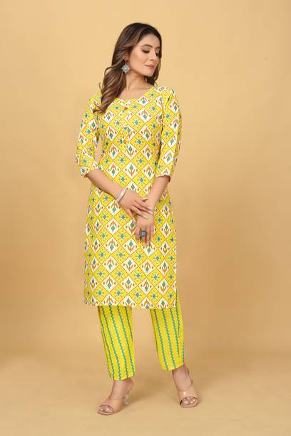 Women Cotton Blend Kurta Pant Set