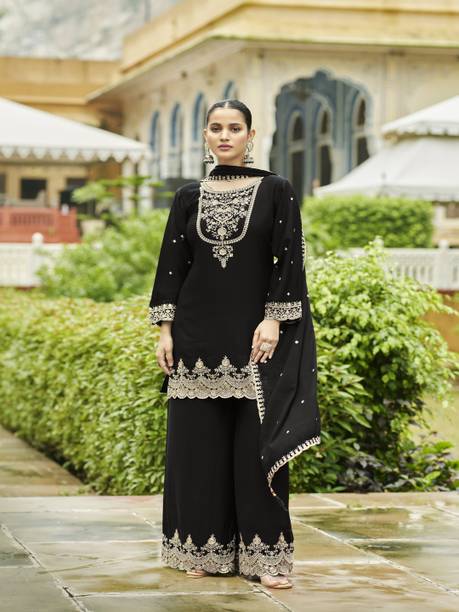 SHREEPAD ENTERPRISE Women Kurta Sharara Dupatta Set
