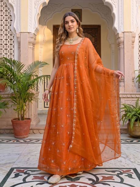 Women Chiffon Kurta Dupatta Set