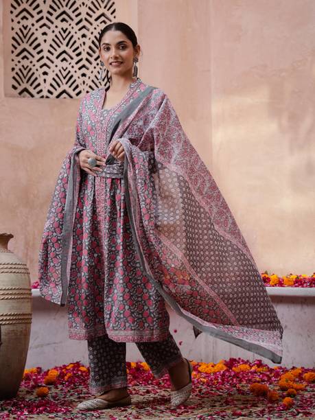 Women Pure Cotton Kurta Pyjama Dupatta Set