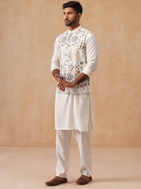 Jompers Men Kurta Pyjama Ethnic Jacket Set