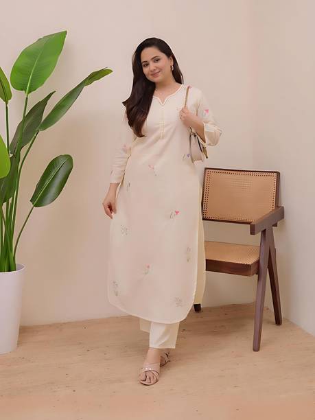 Women Cotton Blend Kurta Pyjama Set