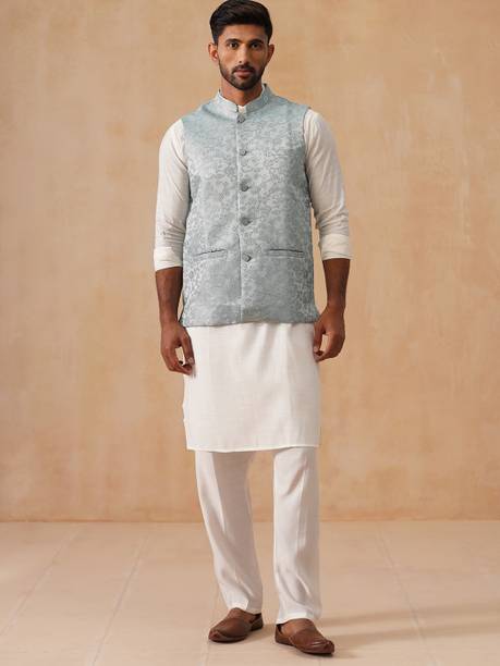 Jompers Men Kurta Pyjama Ethnic Jacket Set