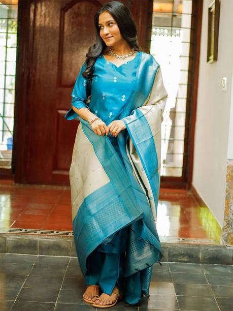Women Jacquard Kurta Pant Dupatta Set