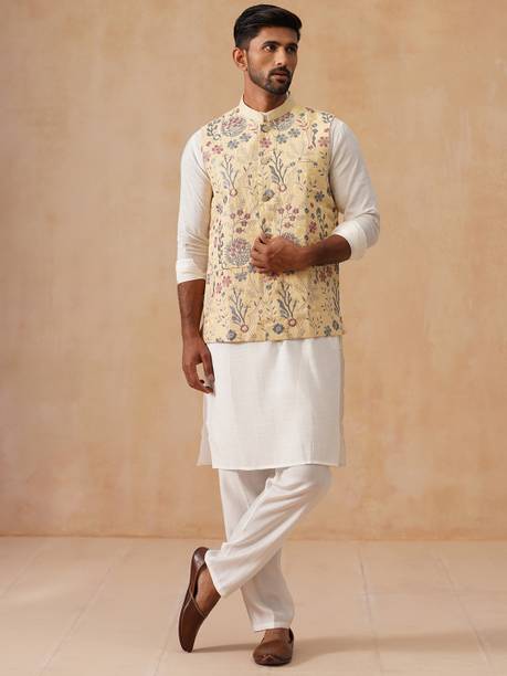 Jompers Men Kurta Pyjama Ethnic Jacket Set