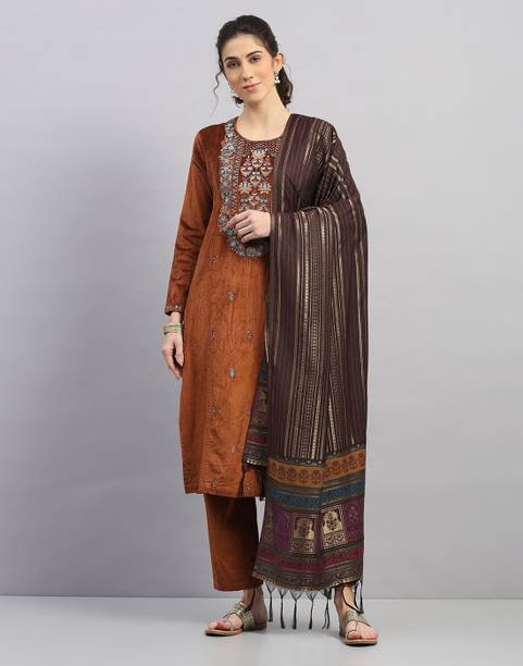 Women Wool Kurta Pyjama Dupatta Set