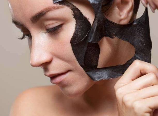 DYSOKAYO Professional New Peel Off Mask with Activated Charcoal