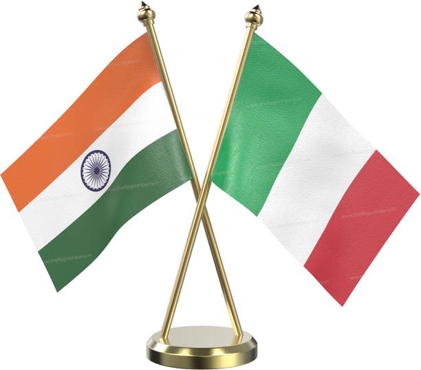 The Flag Company Italy Table Flag With Brass Base And Brass Pole Rectangle Table Miniature Flag