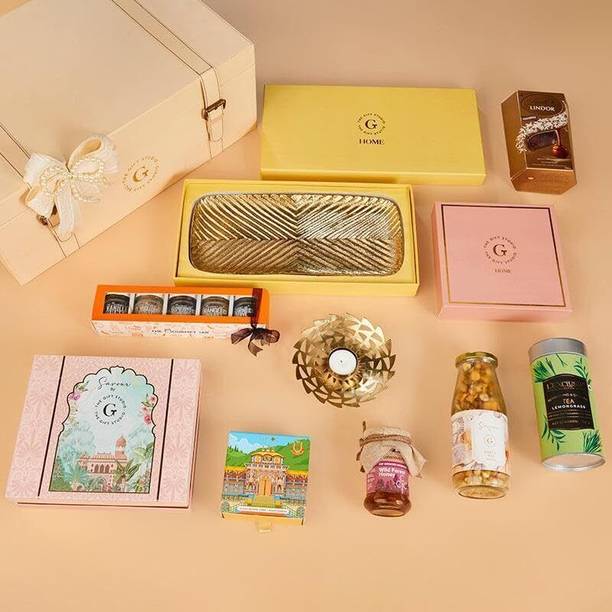 The Gift Studio Premium Gift Hamper|Luxury Gift Box for Housewarming, Birthday|Valentine Gifts Combo