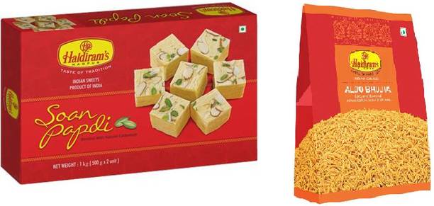 Haldiram's Nagpur Soan Papdi 1kg and Aloo Bhujia 200gm (Combo Pack) Combo