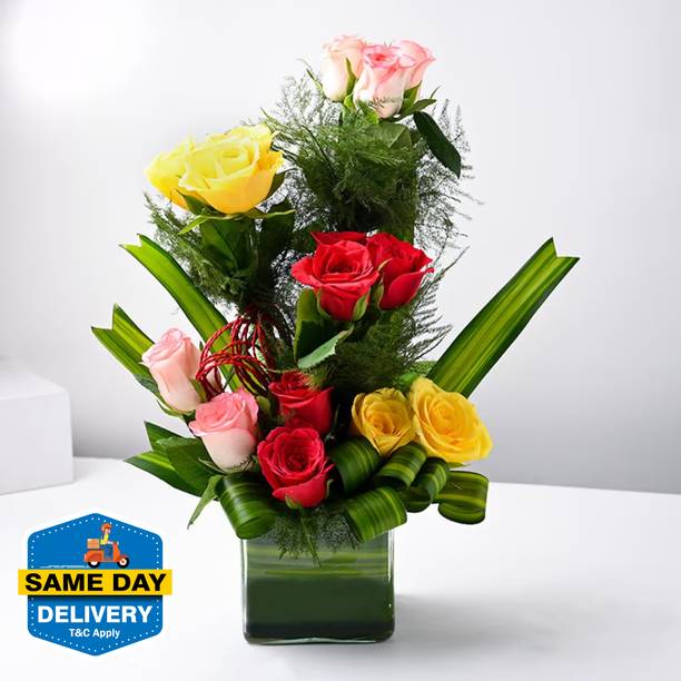 Floweraura Fresh Bunch of Fresh Live 15 Mix Roses Flowers Bouquet In Glass Vase Rose Bouquets