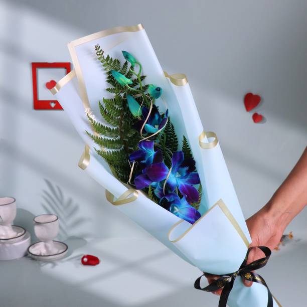Floweraura Fresh Live Premium Flower Bouquet of Blue Flower Assorted Bouquets