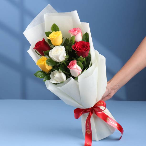 Live Flower Bouquet of 8 Mix Roses In Designer Non Woven Paper Fresh Live Flower Bouquet of 8 Mix Roses In Designer Non Woven Paper Roses Bouquets