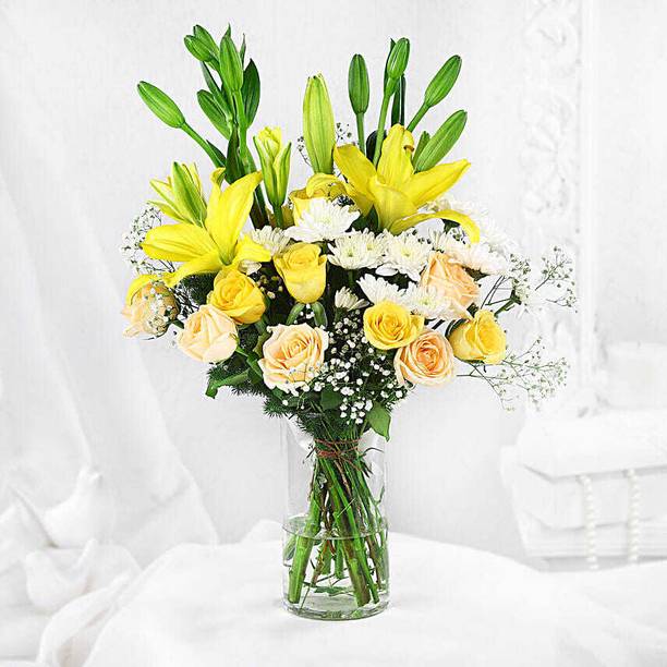 FNP Fresh Multicolor Roses Bouquets