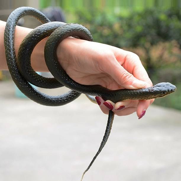 4GX RUBBER SNAKE PRANK TOY & GIFTS SNAKE CHILDREN'JOY REAL LOOKING RUBBER FAKE SNAKE Gag Toy