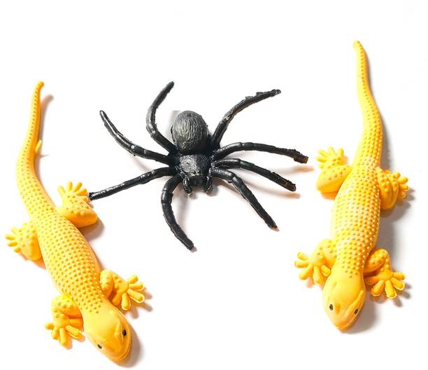 4GX Halloween Fake Lizard and Fake Spider Toys Roaches Gecko Rubber Practical Jokes and Prank Trick Toys Real Looking Gag Toy
