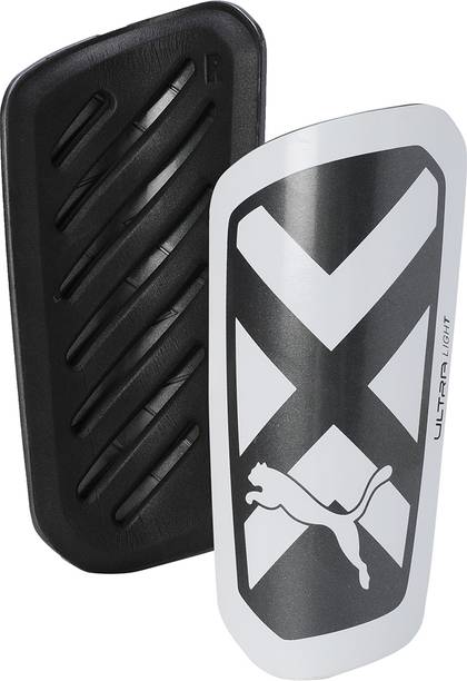 PUMA ULTRA Light Sleeve Football Shin Guard