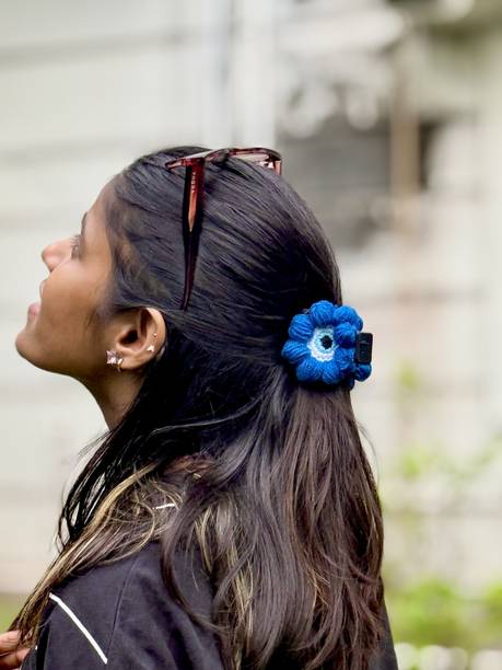 Croise Medium claw - evil eye Hair Claw