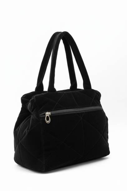 Arpita chaubey boutique Women Black Handbag