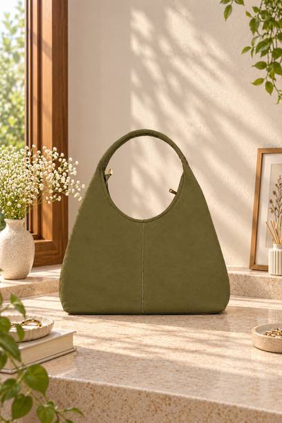 Despacito Women Green Handbag