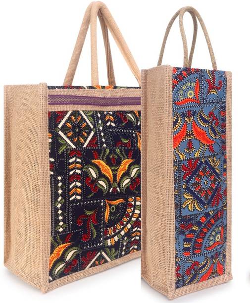 SILKDREAMS Men & Women Multicolor Bottle Bag