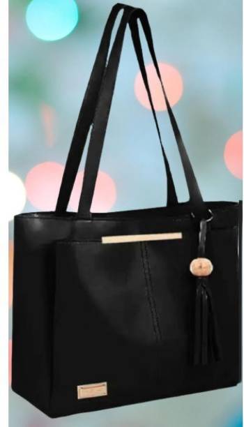 Women Black Shoulder Bag Price in India