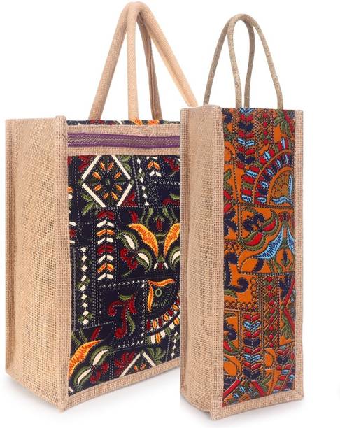 SILKDREAMS Men & Women Multicolor Bottle Bag