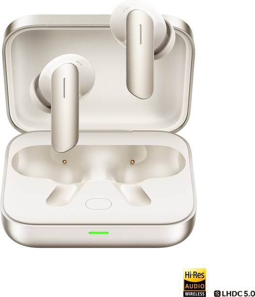 realme Buds Air7 with 52dB ANC, 12.4mm Driver, 52hrs Playback, IP55 & 45ms Low Latency Bluetooth