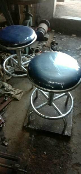New Tech Engineering NTE01 Hospital Food Stool