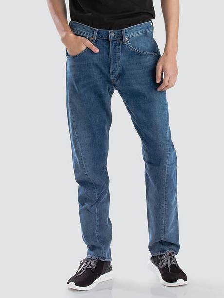 Men Tapered Fit Mid Rise Blue Jeans