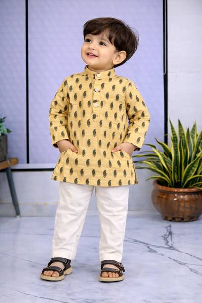 Boys Wedding Kurta and Pyjama Set