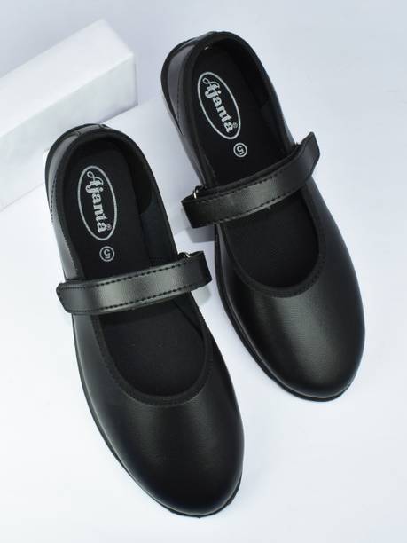 ajanta footwear company