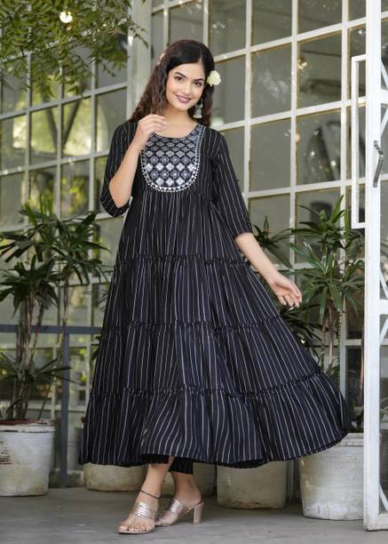 CHARVI CREATION Women Printed, Embroidered Viscose Rayon Flared Kurta (Black, White)