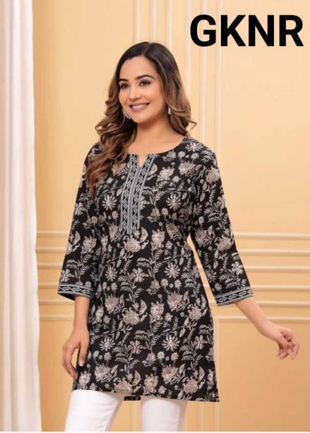 GKNR Women Printed Viscose Rayon Straight Kurta