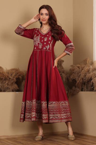 Women Embroidered Viscose Rayon Flared Kurta