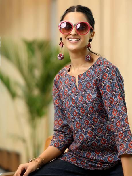 LIBAS Women Printed Straight Kurta