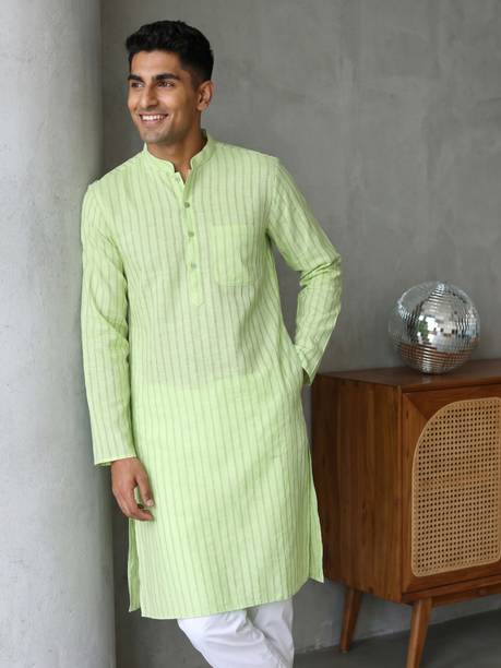 Men Striped Cotton Blend Straight Kurta