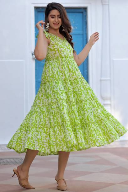 Shrivani Women Printed Pure Cotton Gown Kurta (Green)
