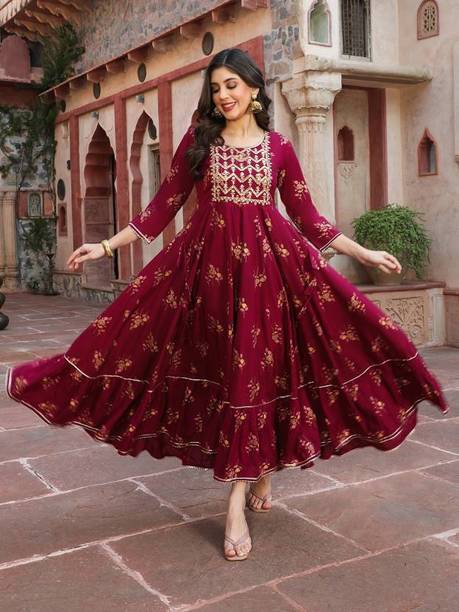 TXU Women Embroidered Viscose Rayon Anarkali Kurta (Maroon)