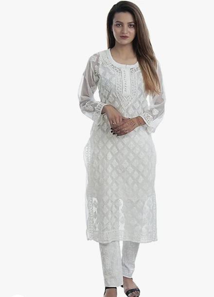 CHIKANKARI BY KK Women Chikan Embroidery Straight Kurta