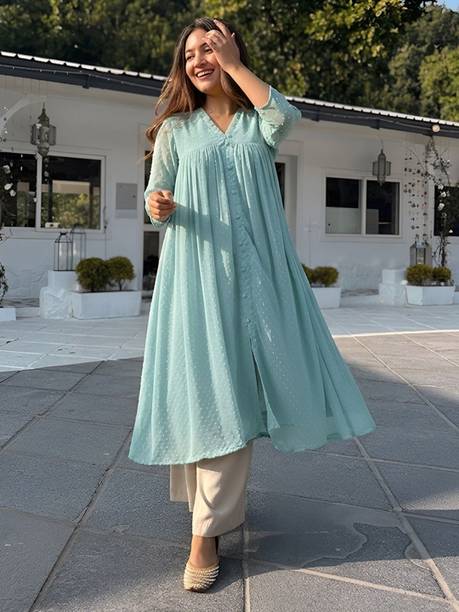 Women Self Design Chiffon Frontslit Kurta