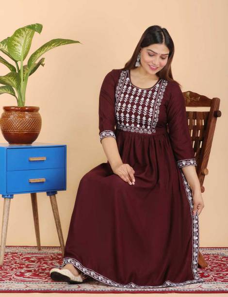 Avikaa Women Embroidered Viscose Rayon Anarkali Kurta (Maroon, White)