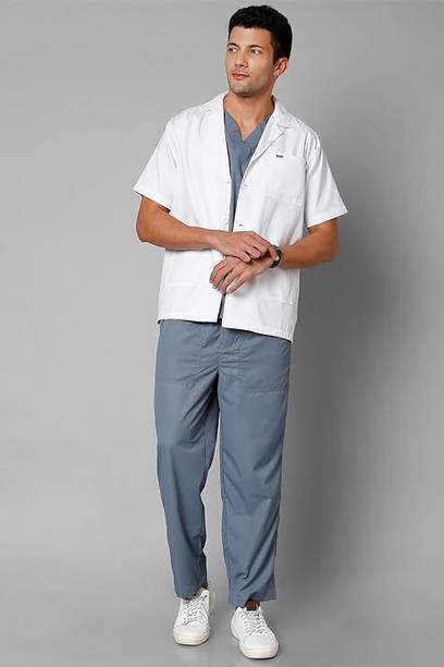 YOUTH ROBE Lab Coat