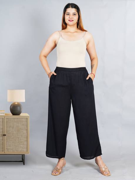 Urbanic Design Relaxed Women Black Trousers