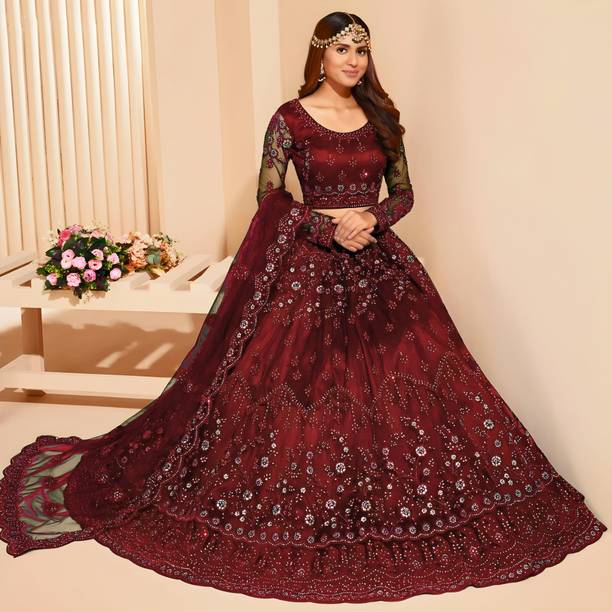 Festive Lehenga wedding guest outfit inspiration